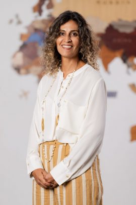 Nelly El Menoufy-Teacher-Grade 5 Nelly El Menoufy-Teacher-Grade 5